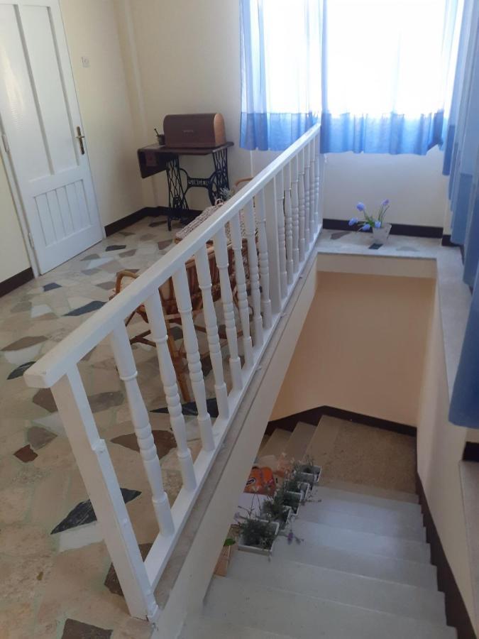 Kuca Sa Pogledom Na More- Paula Baska  Luaran gambar